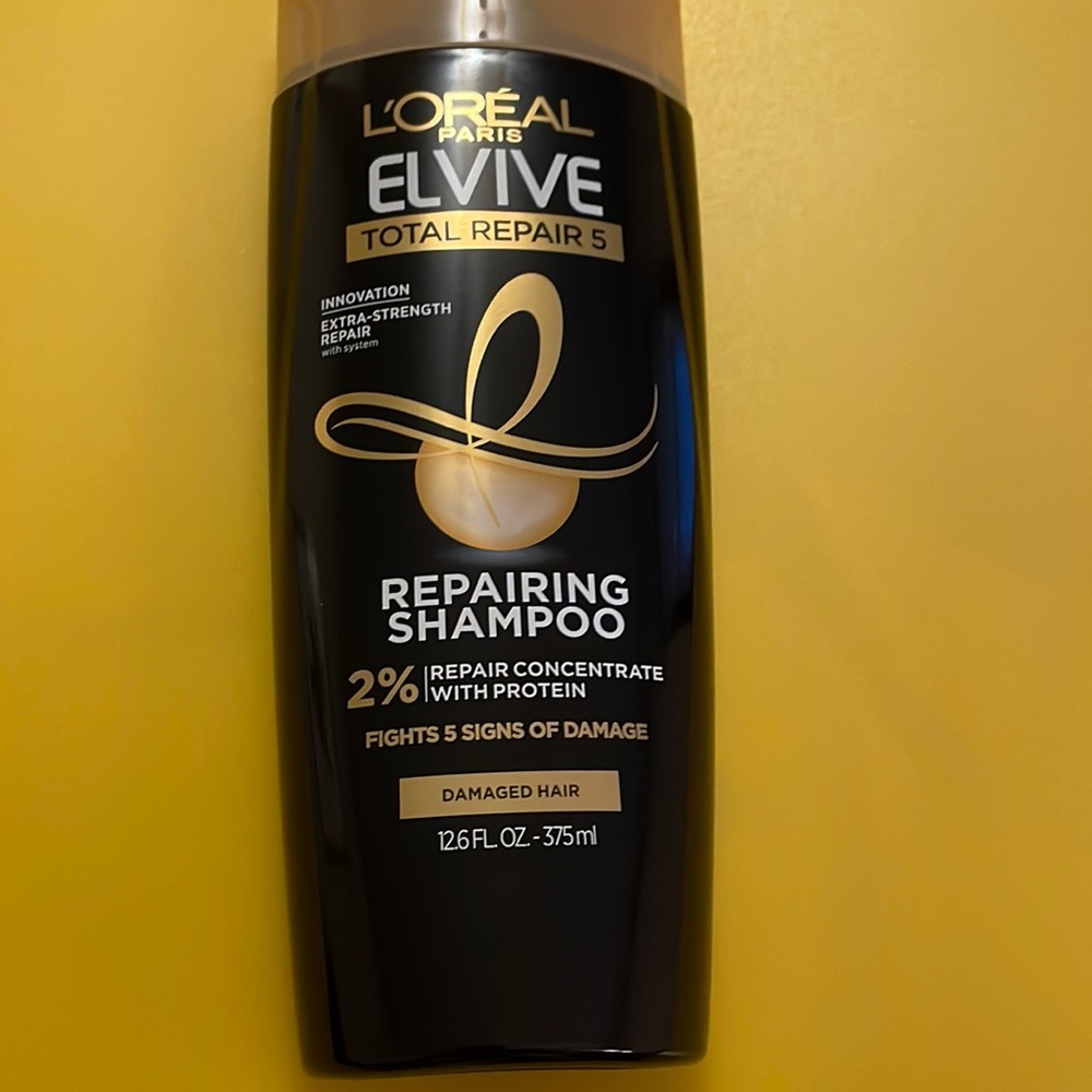 L’Oréal Elvive Total Repair shampoo.